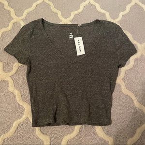 PacSun V-neck grey crop to